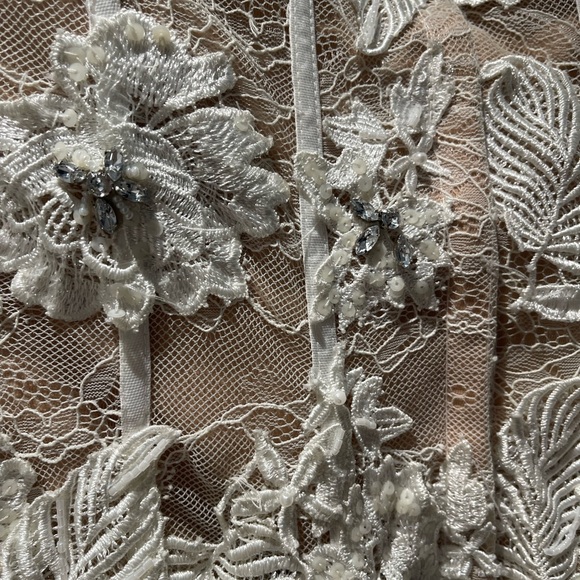 JOVANI
Lace Pattern Long Dress - Picture 6 of 6